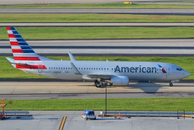 Boeing 737-800 (N981AN) - 8/9/15