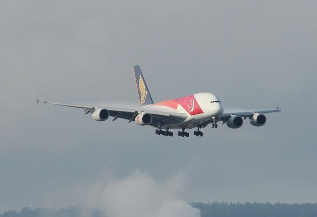 Airbus A380-800 (9V-SKI)