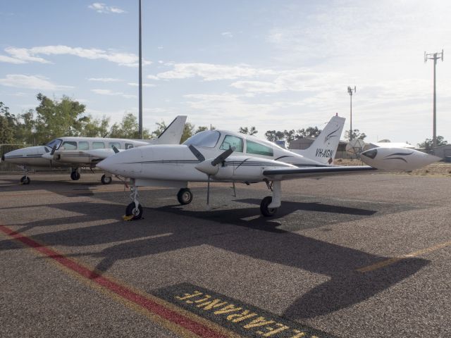 Cessna 310 (VH-XGN) - A very nice aircraft! 10 NOV 2016.