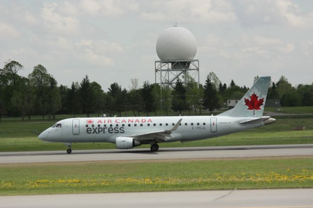 Embraer 170/175 (C-FEJL)