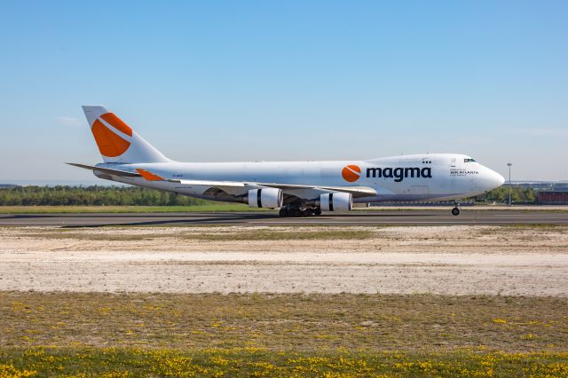 Boeing 747-200 (TF-AKD)