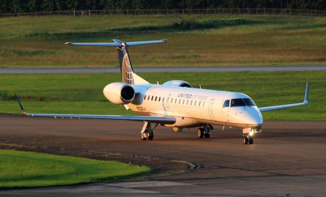 Embraer EMB-145XR (N12201)