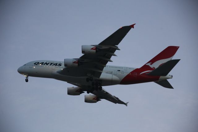 Airbus A380-800 (VH-OQJ)