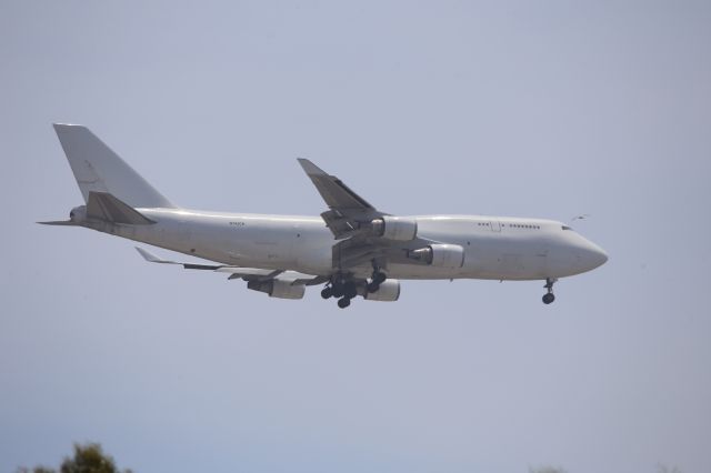 Boeing 747-400 (N742CK)
