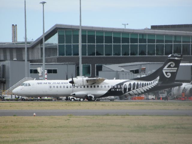 Aerospatiale ATR-72-600 (ZK-MVC) - At Gates.