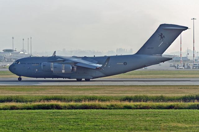 Boeing Globemaster III (A41207) - Airport covered with thick forest fire smoke