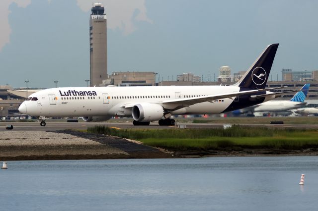 Boeing 787-9 Dreamliner (D-ABPB) - One of many weather diversions to BOS on 8/3/24.