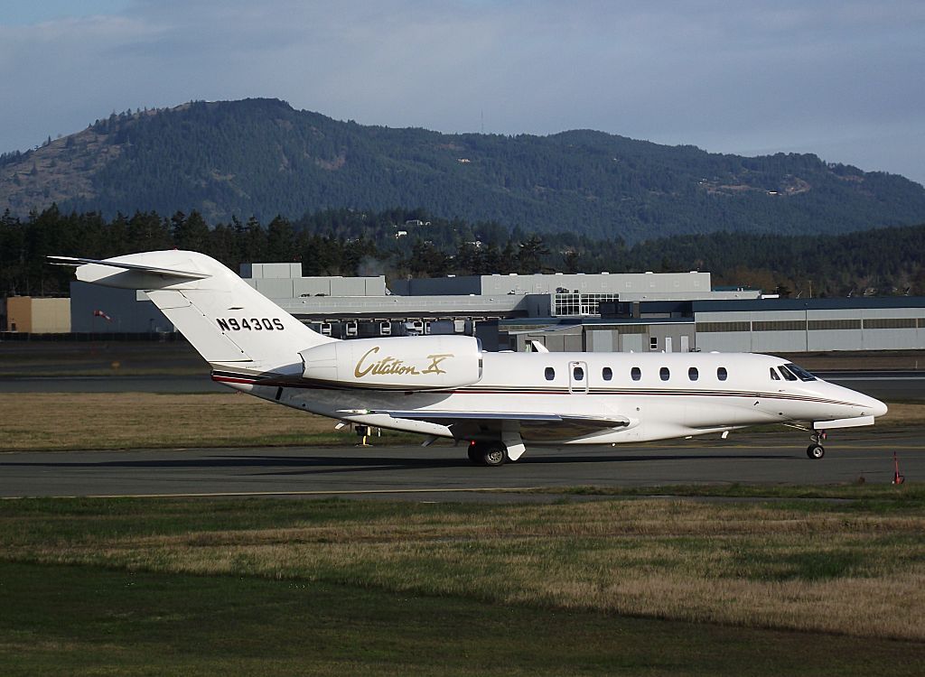 Cessna Citation X (N943QS) - EJA943