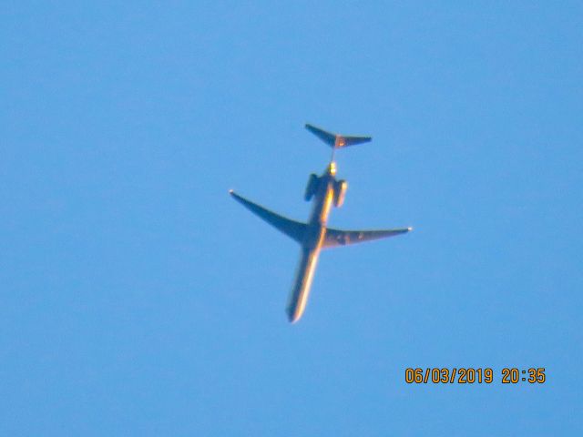 McDonnell Douglas MD-83 (N961TW)