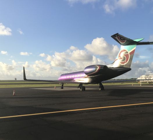 Mooney M-20 (N888XY) - Lihue,kauai