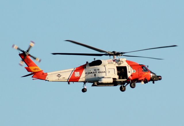 N6042 — - US Coast Guard Copter RESCUE6042 working a search at Lighthouse Point Park in New Haven, CT. July 5, 2014 -19:38est. They were in comm w/KHVN Tower on 124.8 as they worked in their airspace.