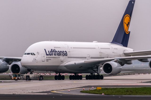 Airbus A380-800 (D-AIMJ) - D-AIMJ Lufthansa Airbus A380-841 @ Frankfurt - Rhein-Main International (FRA / EDDF) / 27.11.2014