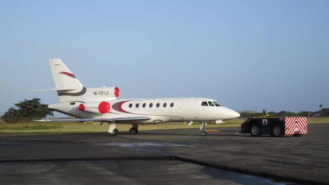 Dassault Falcon 50 (M-CFLY)