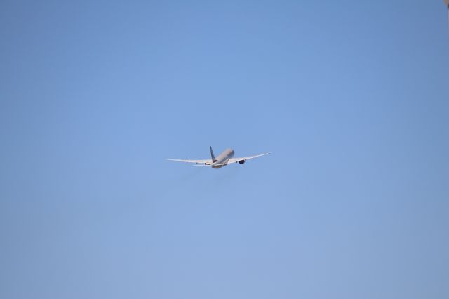 Boeing 777-200 (N846AX) - Omni Air 777 chartered by US Army.
