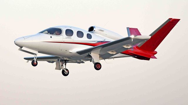 Cirrus Vision SF50 (N2244S)