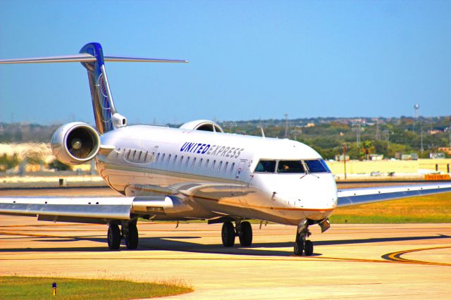 Canadair Regional Jet CRJ-700 (N751SK)