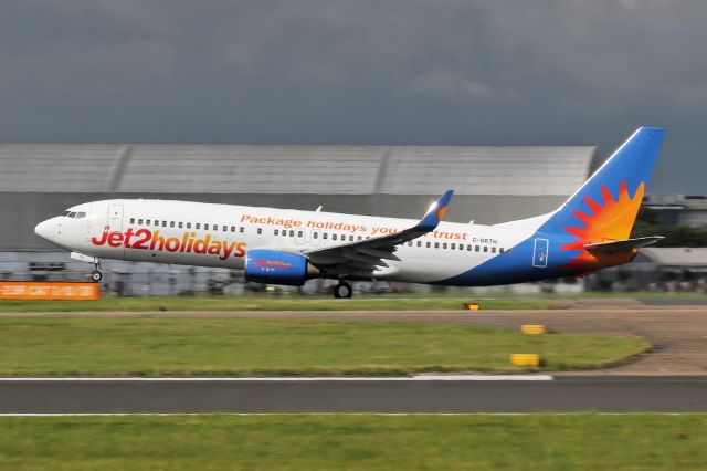 Boeing 737-800 (G-DRTH) - EXS911 departing to Heraklion