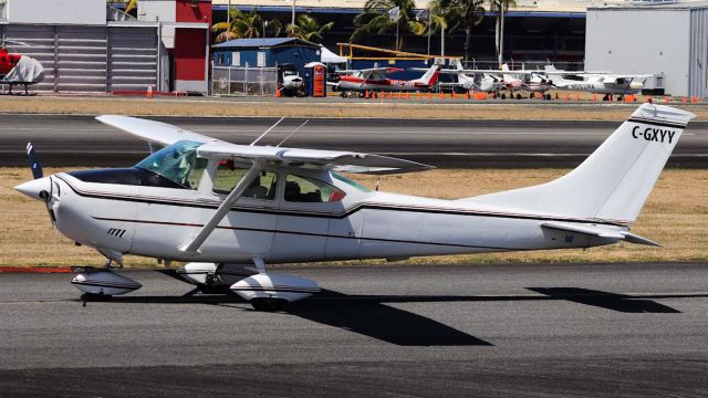 Cessna Skylane (C-GXYY) - New aircraft on data base 