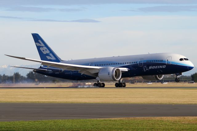 Boeing 787-8 (N787BX)