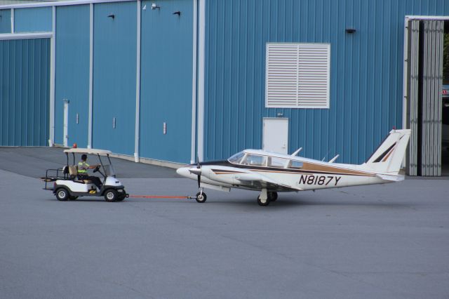 Piper PA-30 Twin Comanche (N8187Y)
