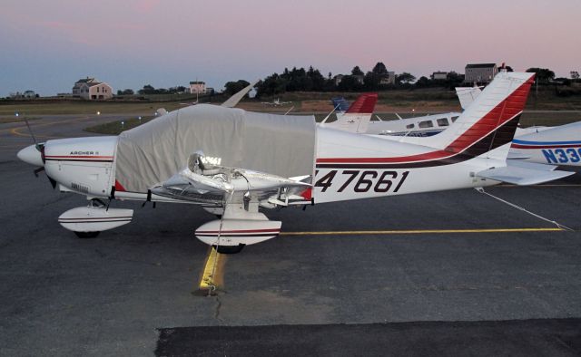 Piper Cherokee (N47661)