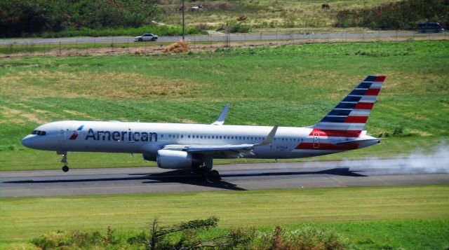 Boeing 757-200 (N178AA)