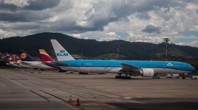 Boeing 777-200 (PH-BVO)