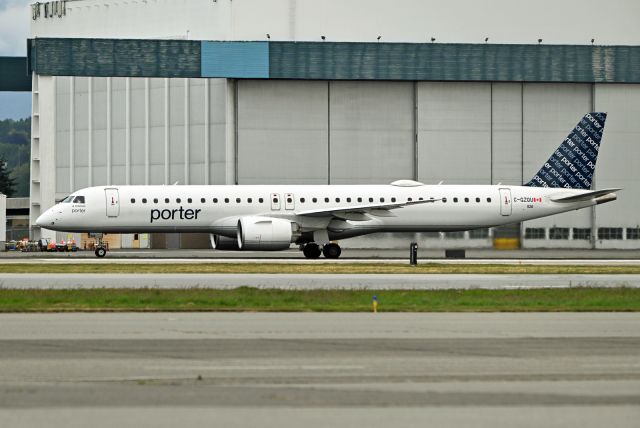 EMBRAER ERJ-190-400 (C-GZQU)