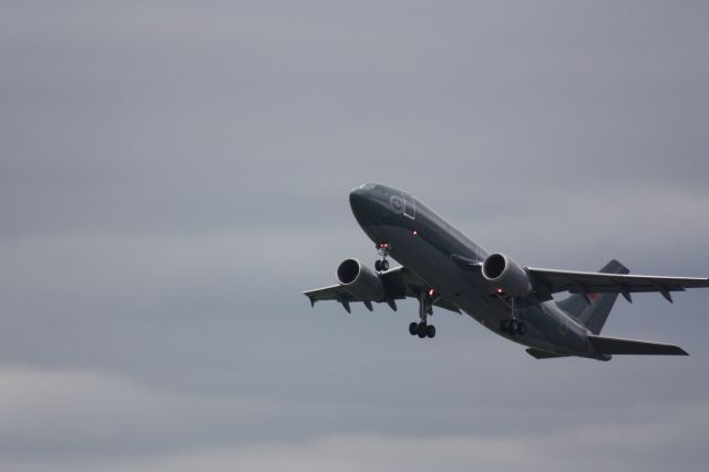 Airbus A310 —