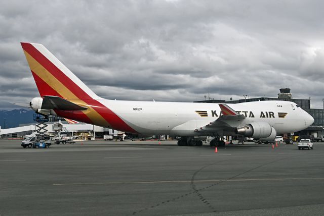 Boeing 747-400 (N782CK)