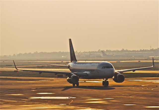 Airbus A320 —