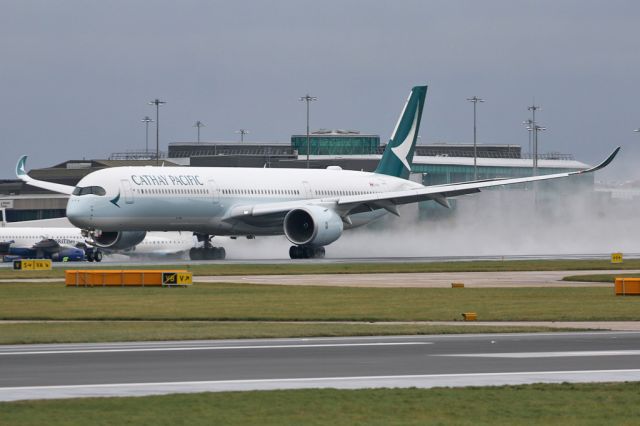 Airbus A350-1000 (B-LXE) - The first visit of an A350-1000 to Manchester as Cathay Pacific replace the regular A350-900 with the longer plane over the Christmas period, Dec 1 to Feb 28th.  CPA216 departs on a wet runway.