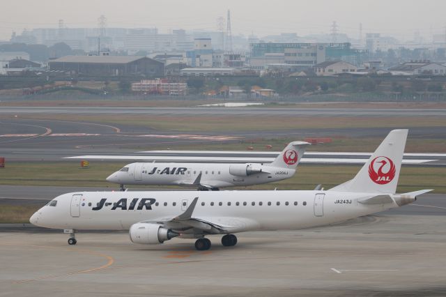 Embraer ERJ-190 (JA243J) - 06 November 2016:J-Air.