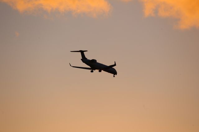 Canadair Regional Jet CRJ-700 (N709SK)