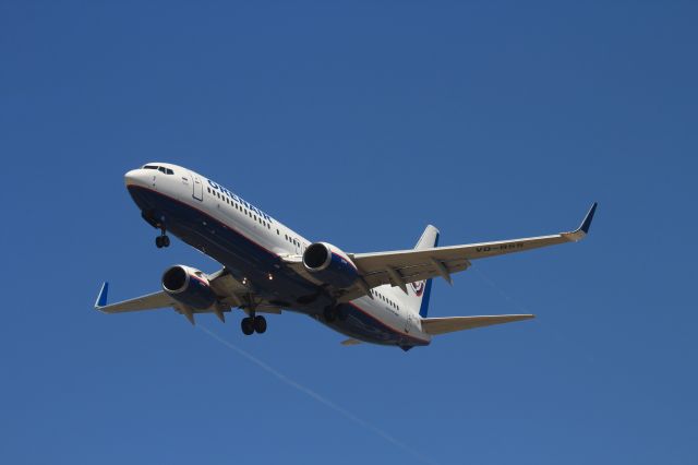 Boeing 737-800 (VQ-BSS)