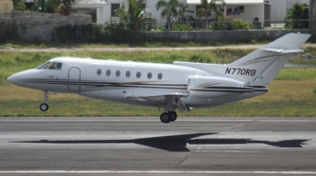 Hawker 1000 (N770RG)