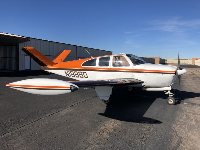 Beechcraft 35 Bonanza (N1986D)