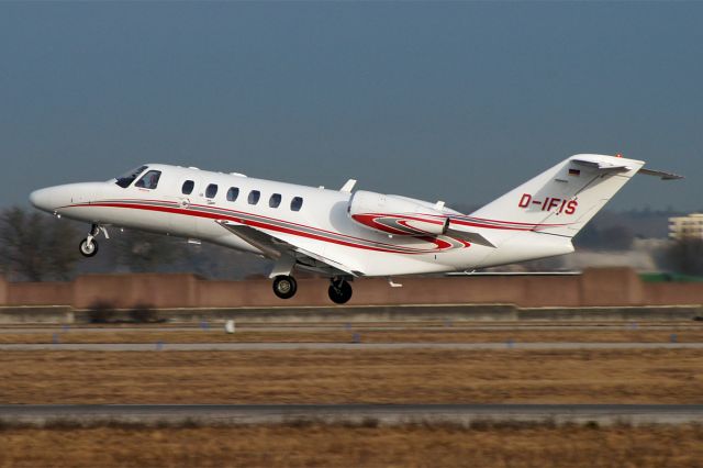 Cessna Citation CJ1 (D-IFIS) - Stuttgarter Flugdienst (SFD)