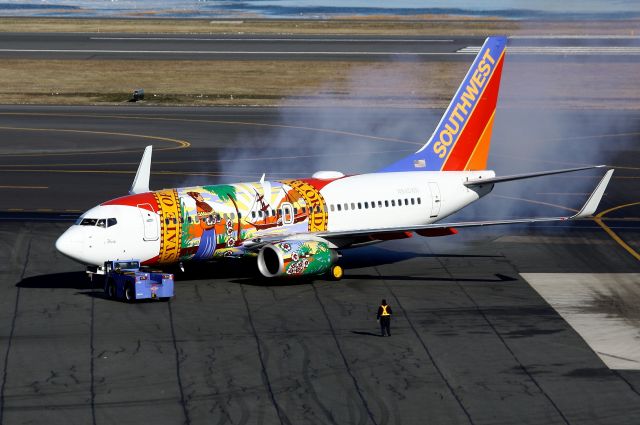 Boeing 737-700 (N945WN) - Florida One cold cranking the engines