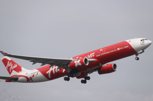 Airbus A330-200 (9M-XXE)