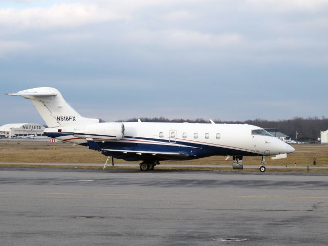 Bombardier Challenger 300 (N518FX)