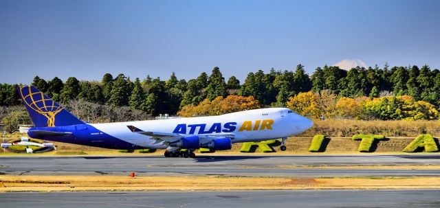 Boeing 747-400 (N496MC) - TO with Fuji san behind!