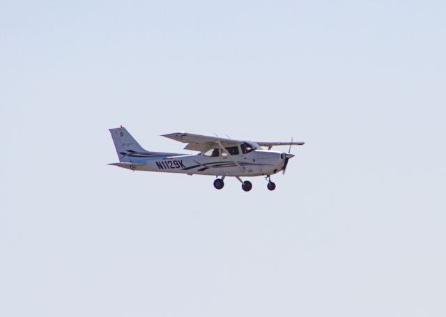 Cessna Skyhawk (N1129K)