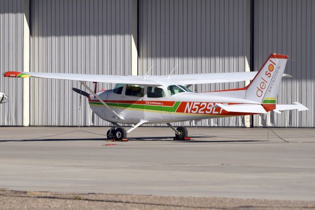 Cessna Skyhawk (N529LF) - New aircraft for Del Sol