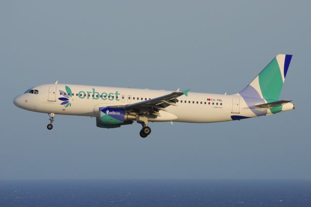 Airbus A320 (CS-TRL) - Tenerife Surbr /20/07/2014