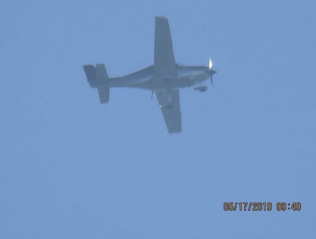Cirrus SR-22 (N130RG)