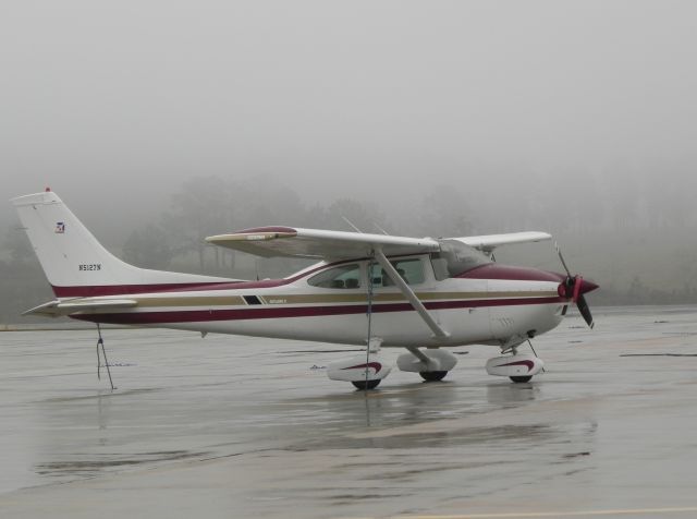 Cessna Skylane (N5127N)