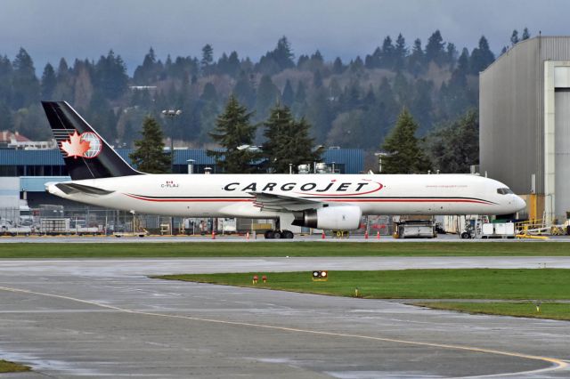 Boeing 757-200 (C-FLAJ)