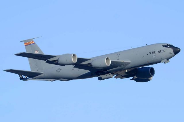 Boeing C-135B Stratolifter (59-1450) - Arizona Air National Guard Boeing KC-135R Stratotanker 59-1450 of the 161st Air Refueling Wing.