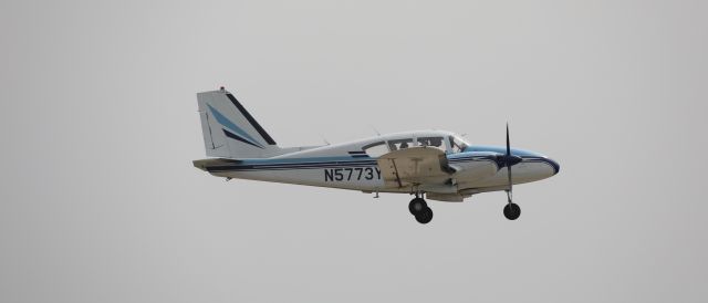 Piper Aztec (N5773Y) - On flightline